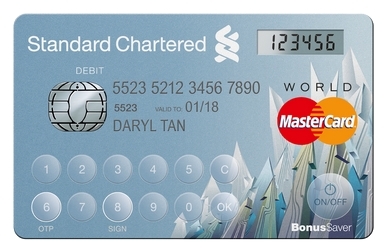 渣打银行Ezio带显示器的支付卡（照片：美国商业资讯）