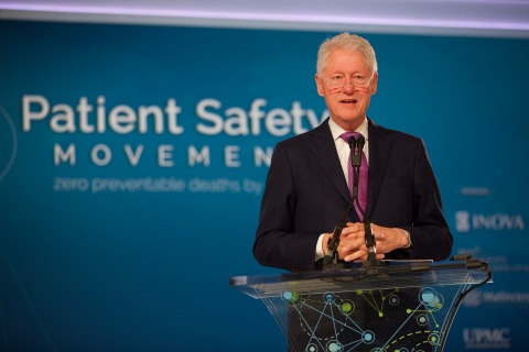 柯林頓基金會創辦人、美國第42屆總統比爾•柯林頓將在英國倫敦召開的第6屆世界病人安全、科學與科技高峰會年會上發表演講（照片：美國商業資訊）