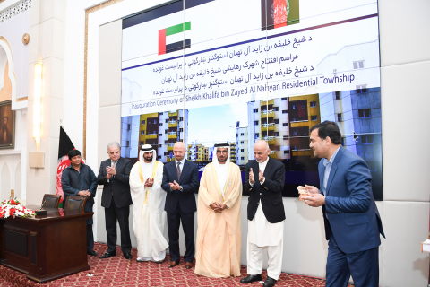 ADFD总干事Mohammed Saif Al Suwaidi阁下在阿富汗Sheikh Khalifa bin Zayed城市3,330套住宅单位正式落成典礼上（照片：AETOSWire）