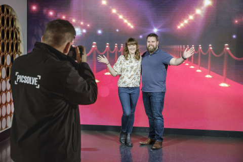 Picsolve's Experience Wall provides an immersive and seamless capture experience to replace traditional green screen backdrops. (Photo: Business Wire)
