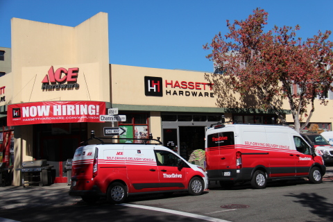ThorDrive将携手Hassett ACE Hardware推出商用车服务。ThorDrive的自动驾驶汽车使用Velodyne Lidar传感器。（照片：美国商业资讯） 