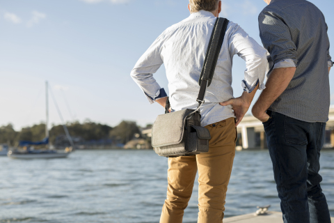 Standing on the pier with ResMed Mobi portable oxygen concentrator (Photo: Business Wire)
