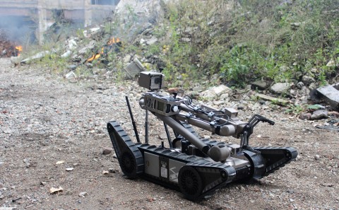 FLIR Systems簽署收購Endeavour Robotics的最終協議。自2002年以來，已有超過4,000輛Endeavor經過作戰驗證的PackBot®被部隊用於拆除路邊炸彈、清除簡易爆炸裝置(IED)，以及在世界各地的戰場上執行其他危險任務。（照片：美國商業資訊） 