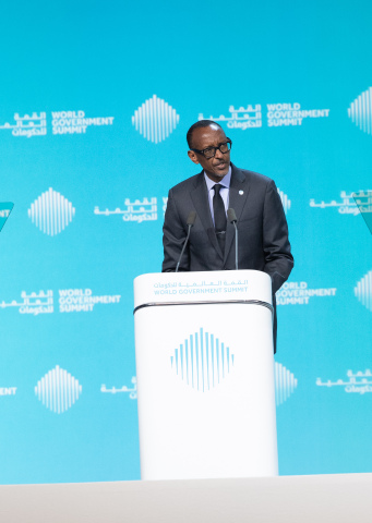 無限潛能——盧旺達總統保羅·卡加梅在杜拜世界政府高峰會上發言。他表示，如果非洲成為一個統一的大陸，其潛力將得到淋漓盡致的發揮。（照片：AETOSWire）