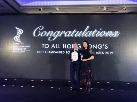 COACH Hong Kong awarded the “Best Company to Work for in Asia 2019” by HR Asia Magazine. Damien Tonneau, General Manager of COACH Hong Kong, Macau and Taiwan (left) and Janet Zhong, Vice President and Head of Human Resources, COACH and Tapestry Asia Pacific (right) representing COACH Hong Kong at the award presentation ceremony. (Photo: Business Wire)