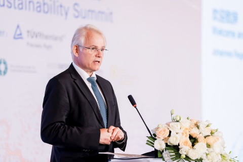 Johannes Regenbrecht, Minister and Deputy Head of Mission, German Embassy in China (Photo: Business Wire)