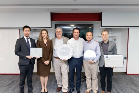 Cook Medical APAC management team receives plaques and certificates from WELL representatives (from left to right): Richard Chang, Senior Director IWBI Asia, Dr. Christine Bruckner, FAIA, Director M Moser Associates, Barry Thomas, Director Asia Pacific & Vice President Cook Medical, Jean-Marc Creissel, Vice President Operations, Greater China and Southeast Asia, Cook Medical, Theodore Wong, Corporate Marketing APAC and Hong Kong Office Manager, Cook Medical and Raefer Wallis, Founder of GIGA & RESET Standard. (Photo: Business Wire)