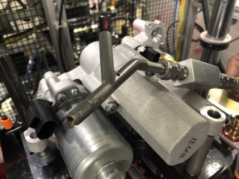 伊頓旗下的汽車集團利用其3D金屬列印功能來生產這種注油嘴，從而降低了成本並縮短開發時間。（照片：美國商業資訊）