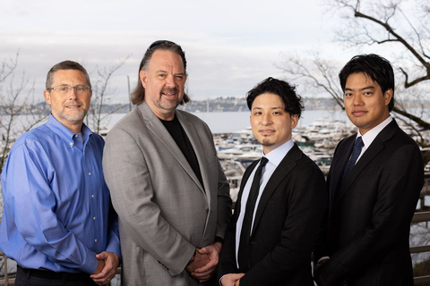 自左至右：Michael A. King、Brian K. Heywood、Banjo Yamauchi和Hirowaka Murakami（照片：美国商业资讯）