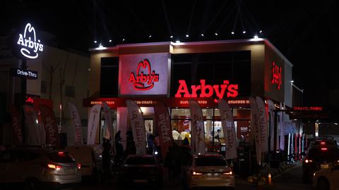 美國最大的連鎖餐廳之一Arby’s宣布在沙烏地阿拉伯利雅德開設第一家餐廳。（照片：美國商業資訊） 