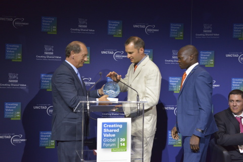 非洲蜂蜜关爱(HCA)成为2014年CSV大奖得主（照片：美国商业资讯）