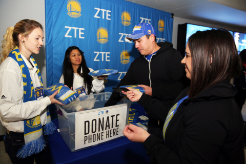 Hoops for Kids Phone donation drive presented by ZTE in Warriors game. (Photo: Business Wire)
