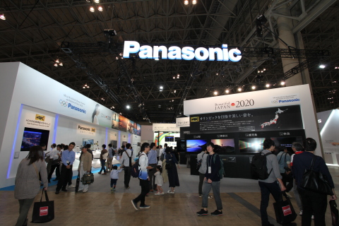 2015年日本电子高新科技博览会上的松下展位（照片：美国商业资讯）  