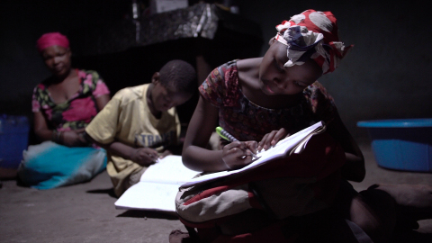 By utilizing solar lanterns, children are able to learn safely (Photo: Business Wire)