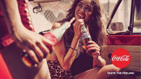 來自「可口可樂品味感覺」廣告活動的圖片（照片：美國商業資訊）