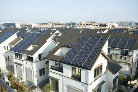 Smart houses in Fujisawa Sustainable Smart Town (Photo: Business Wire) 