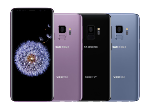 专为当下通信方式而设计的三星新款Galaxy S9和Galaxy S9+即日起在美国的无线网络供应商和零售商处及Samsung.com上同时供应。（照片：美国商业资讯）