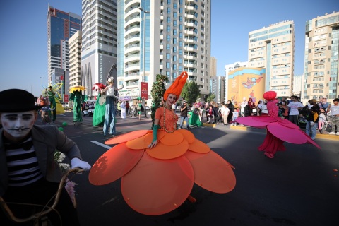 为配合国际儿童日，首届沙迦儿童和青年友好狂欢节举行。（照片：美国商业资讯）