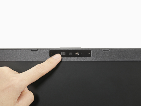 Fujitsu LIFEBOOK U7310網路鏡頭配備隱私護窗（照片：美國商業資訊）