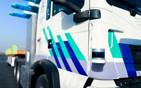 Velodyne Lidar和主線科技將合作開發下一代自動駕駛重型卡車,並加快無人駕駛卡車在中國物流市場的商品化步伐。(照片:主線科技)