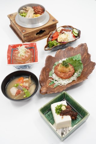 东京和食Zrou六道式定制日料套餐 (照片：美国商业资讯)