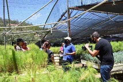 Mary Kay and The Nature Conservancy are supporting a group of female entrepreneurs in the Laguna Sanchez community who are leading a unique initiative to combat these challenges. © TNC Mexico