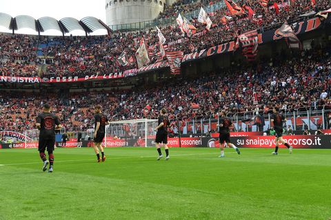 The players of AC Milan wore special jerseys before the start of their Serie A match against Fiorentina on Sunday, which were made with an innovative garment-to-garment recycling method as part of PUMA’s RE:JERSEY project.