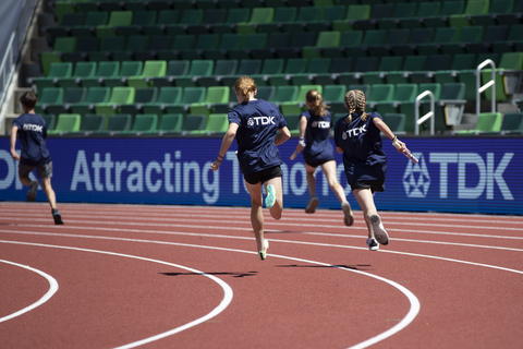 The experience gave participants valuable insights into what race day is like for athletes competing at the highest level. (Photo: Business Wire)