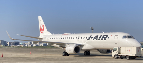 J-AIR在旗下首架E190飛機上安裝Intelsat的2Ku系統，另外13架飛機將在2024年秋季之前安裝該系統（圖片由J-AIR提供）。