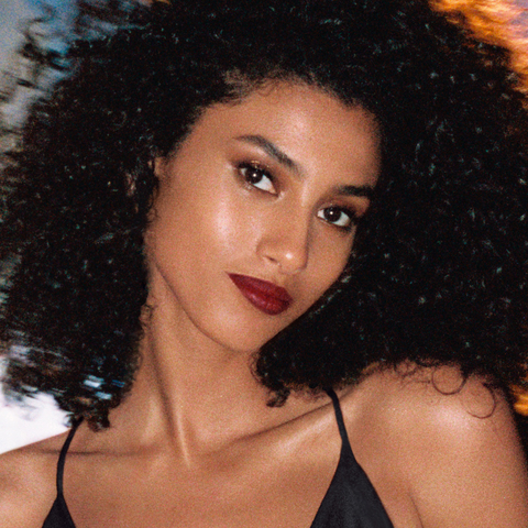 Estée Lauder Signs Acclaimed Model Imaan Hammam as New Global Brand Ambassador (Photo: Business Wire)