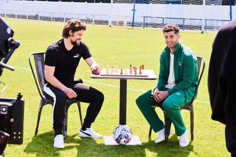 Global Sports company PUMA brought together five-time World Chess Champion Magnus Carlsen and professional football player Christian Pulisic, as the two sport icons met on a football pitch to have a conversation about the differences and similarities between chess and football. 