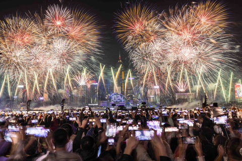 Hong Kong New Year Countdown Firework 2024 (Photo: Hong Kong Tourism Board)