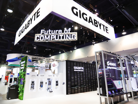 GIGABYTE's presentation at CES includes cutting-edge AI/HPC servers, servers for advanced data centers, green computing solutions, AIoT, and AI-powered flagship computers, embodying the booth theme 