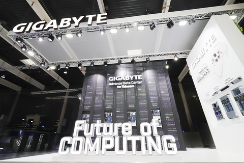 GIGABYTE在2024年世界移动通信大会（MWC）上点燃AI和5G愿景，重点展示新型超级计算机、边缘AI和可持续IT升级 (照片：美国商业资讯)