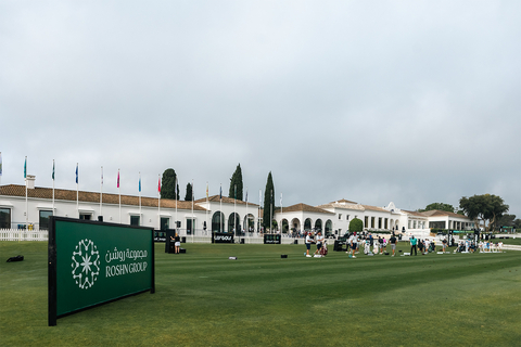 ROSHN Group 加入 LIV Golf,成为支柱合作伙伴,并启动 “明日之星” 人才发展计划(图片:AETOSWire)