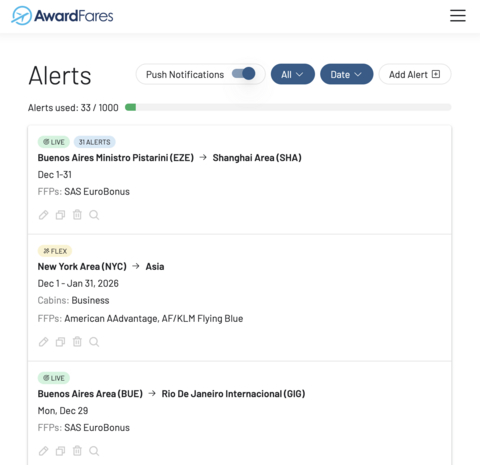 AwardFares的主提醒仪表盘让用户能够集中管理所有活跃的实时提醒和灵活提醒,并可进行编辑、复制、删除或立即触发新搜索等操作。