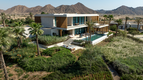 AMAALA Triple Bay四季度假别墅的壮丽景致