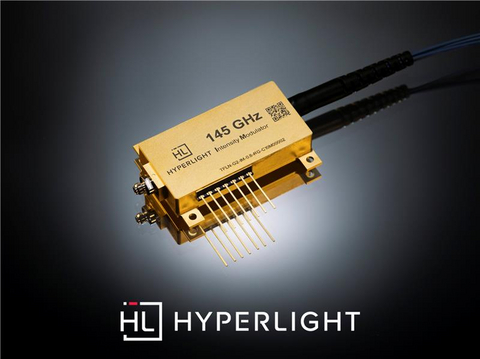 Fig. 1: HyperLight’s 145 GHz intensity modulator for 448Gbps per lane IMDD and 260GBaud coherent applications, with operational electro-optical bandwidth >145GHz, stable bias control, 0.8 mm-connector; available in O-, C-, and L-bands.