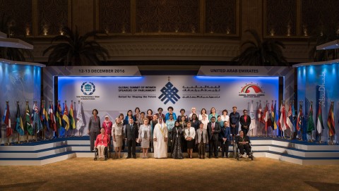 全球女性議長高峰會集體合影（照片：美國商業資訊）