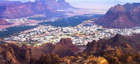 從山上俯瞰Mada'en Saleh景色，Mada'en Saleh是前伊斯蘭時期考古遺址，位於沙烏地阿拉伯西北部的Al-Ola （網頁）/ SaudiTourism.sa （照片：ME NewsWire）