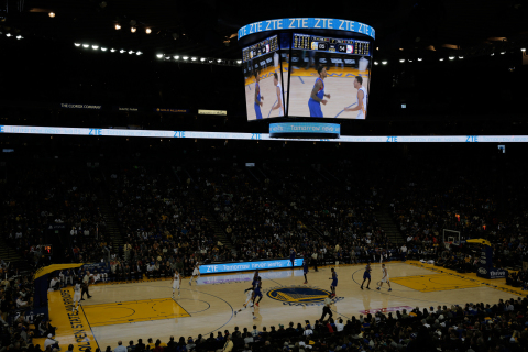 ZTE Unveils New Brand Identity in Warriors Game. (Photo: Business Wire)
