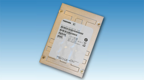 东芝1.6TB / 2.5型企业级SSD（照片：美国商业资讯）