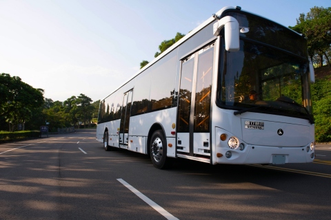 Aleees ARK All-Electric-Powered Bus (Photo: Business Wire)
