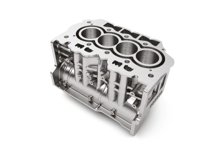 The lubricant concentrate BONDERITE L-CA CP 791 makes it possible to remove light metal castings such as aluminum engine blocks from the die-casting mold easily and without residue. (Photo: Business Wire)
